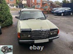 13539? Mercedes-Benz W123 200 Rear Heated Windscreen Glass