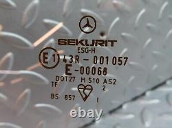 15935? Mercedes-Benz W123 280E Rear Heated Windscreen Glass