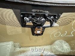 2022 Land Rover Discovery 5 D300 L462 Front Windscreen Glass Heated