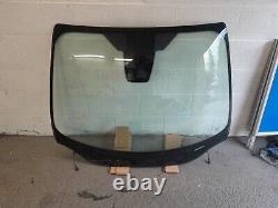 Ford Focus Front Windscreen With Camera, sensor And Heated