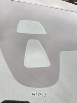 Volvo V40 Front Windscreen Glass Heated 2012 2019 32244814